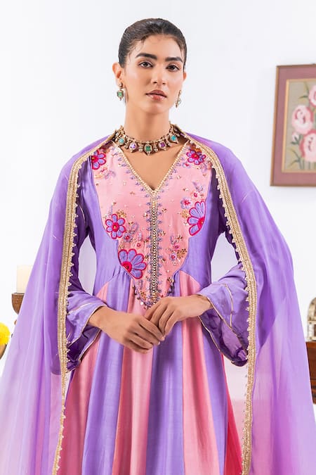 Shop_Leela By A_Pink Muslin Embroidery, Lace V-neck Floral Anarkali Set 