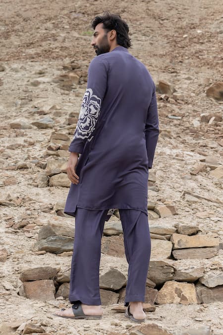 Amit Arora Floral Motif Detailed Kurta With Pant 