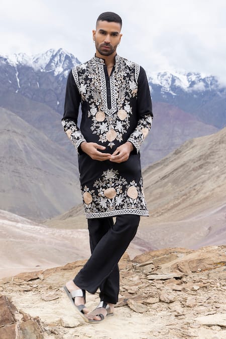Amit Arora Black Linen, Bamboo, Silk Embroidery Floral Motif Kurta With Pant 