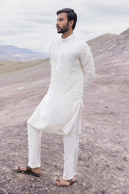 Shop Amit Arora Off White Linen, Bamboo, Silk Embroidery Dori Kurta With Pant Online at Aza Fashions Shop_Amit Arora_Off White Linen, Bamboo, Silk Embroidery Dori Kurta With Pant _Online_at_Aza_Fashions