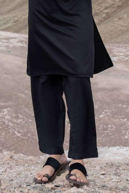 Buy Amit Arora Black Knit Embroidery Embellished Straight Kurta With Pant Buy_Amit Arora_Black Knit Embroidery Embellished Straight Kurta With Pant