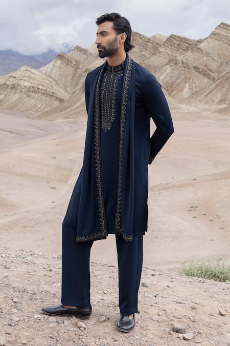 Amit Arora Embroidered Kurta Set With Stole 