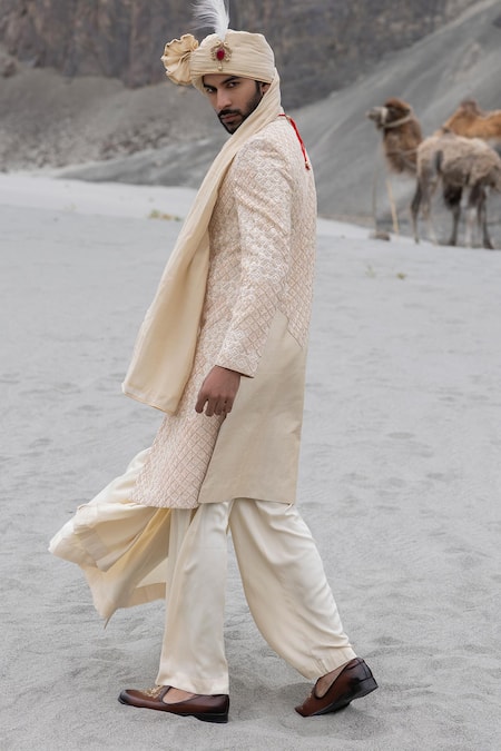 Amit Arora Hand Embroidered Sherwani Set 