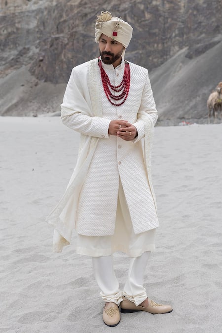 Amit Arora Embroidered Sherwani Set With Stole 