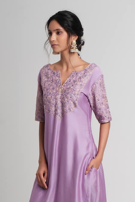 Muditaa By Urmila_Lavender Chanderi Silk Embroidery, Gota Patti, Mridula Hand Kurta Pant Set _Online_at_Aza_Fashions