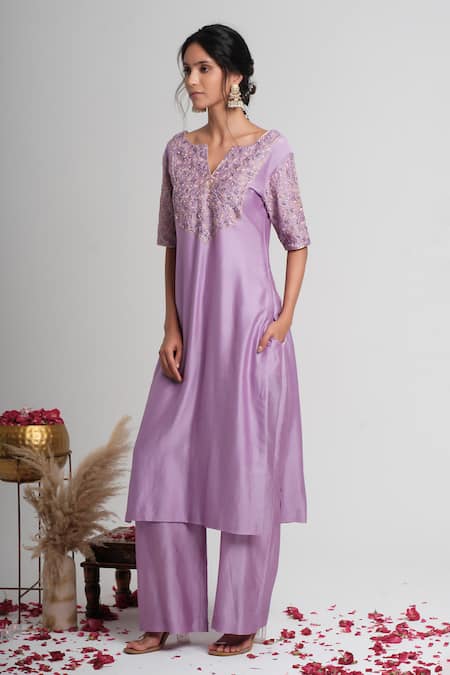 Buy_Muditaa By Urmila_Lavender Chanderi Silk Embroidery, Gota Patti, Mridula Hand Kurta Pant Set _Online_at_Aza_Fashions