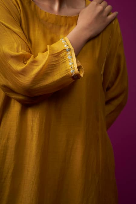 Trendy Tokari_Yellow Silk, Chanderi Embroidery Round Neck Kurta Set _Online_at_Aza_Fashions