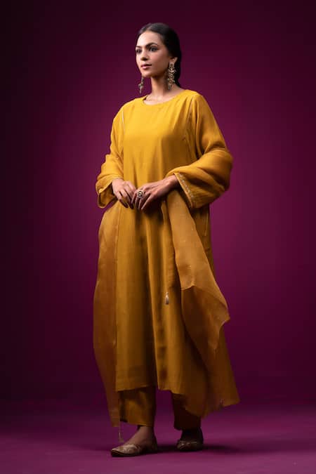 Trendy Tokari_Yellow Silk, Chanderi Embroidery Round Neck Kurta Set _at_Aza_Fashions