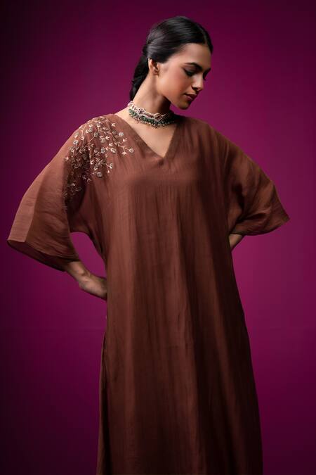 Shop_Trendy Tokari_Brown Silk, Chanderi Embroidery V-neck Kurta Set _Online_at_Aza_Fashions