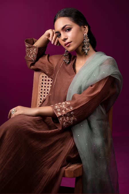 Trendy Tokari_Brown Silk, Chanderi Embroidery V-neck Kurta Set _at_Aza_Fashions