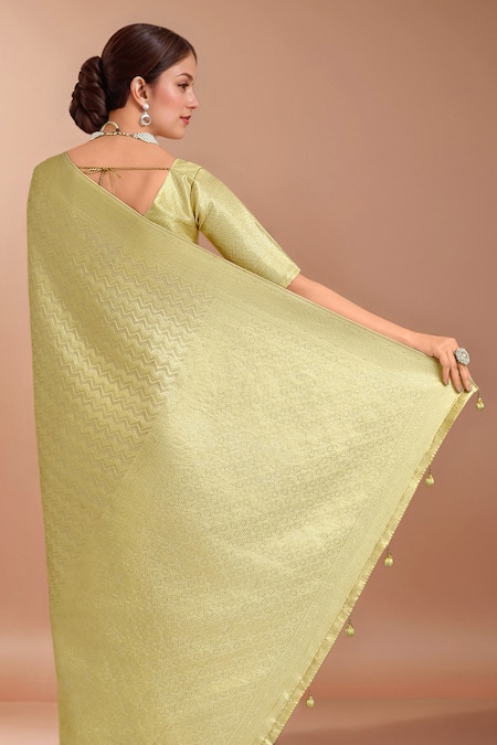 Samyukta Singhania Yellow Zari V-neck Woven Banarasi Satin Silk Saree With Blouse at Aza Fashions Samyukta Singhania_Yellow Zari V-neck Woven Banarasi Satin Silk Saree With Blouse _at_Aza_Fashions