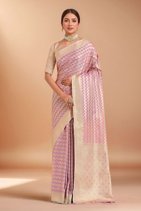 Samyukta Singhania Zari Woven Lilac Banarasi Saree With Blouse 