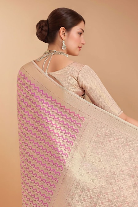 Buy_Samyukta Singhania_Lilac Zari Woven Banarasi Saree With Blouse 