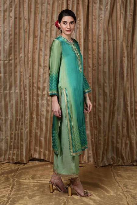 Shop Krishna Mehta Green Embroidery Collared Block Print Tunic Shop_Krishna Mehta_Green Embroidery Collared Block Print Tunic