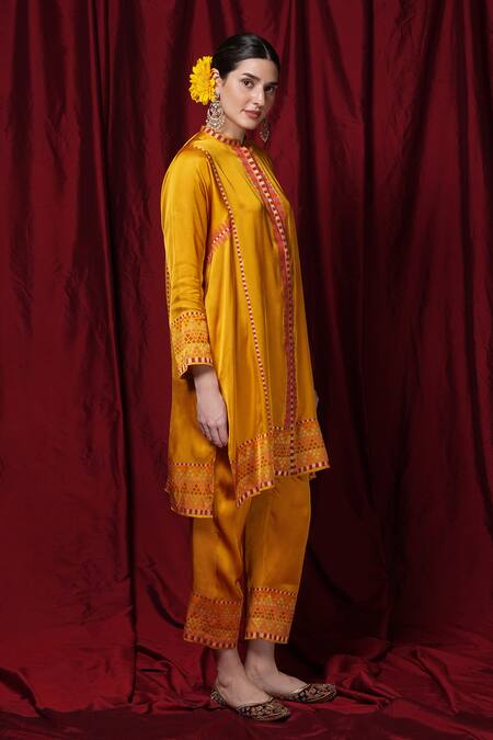 Shop_Krishna Mehta_Yellow Modal Embroidery Round Neck Placement Printed Tunic _Online_at_Aza_Fashions