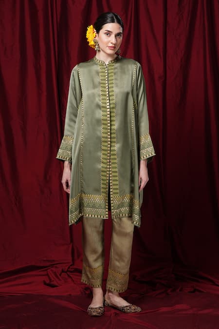 Krishna Mehta_Olive Green Modal Embroidery Mandarin Collar Placement Printed Tunic _Online_at_Aza_Fashions