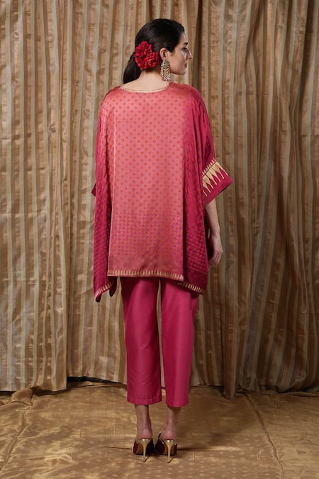 Shop Krishna Mehta Coral Modal Round Neck Geometric Block Print Kaftan at Aza Fashions Shop_Krishna Mehta_Coral Modal Round Neck Geometric Block Print Kaftan _at_Aza_Fashions