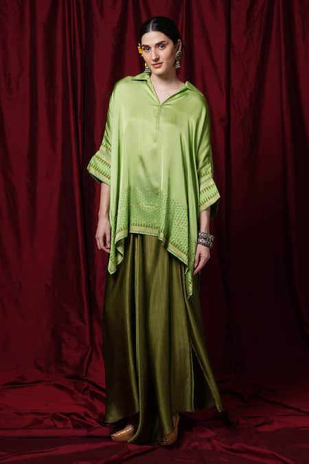 Krishna Mehta Lime Modal Collared Geometric Print Kaftan Online at Aza Fashions Krishna Mehta_Lime Modal Collared Geometric Print Kaftan _Online_at_Aza_Fashions