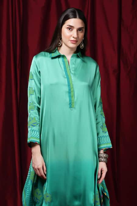 Buy_Krishna Mehta_Green Modal Embroidery Collared Block Print Tunic _Online_at_Aza_Fashions