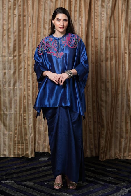 Krishna Mehta_Blue Silk Embroidery Round Neck Neckline Kaftan _Online_at_Aza_Fashions