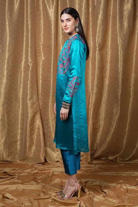 Buy Krishna Mehta Blue Silk Embroidery Collared Floral Tunic Online at Aza Fashions Buy_Krishna Mehta_Blue Silk Embroidery Collared Floral Tunic _Online_at_Aza_Fashions