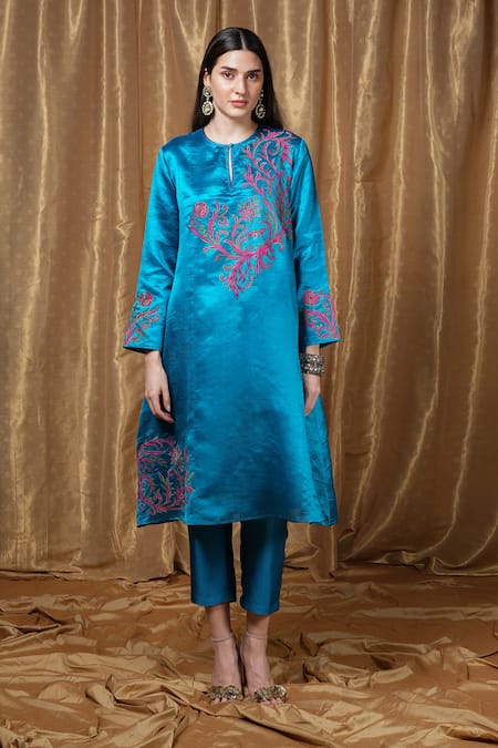 Shop Krishna Mehta Blue Silk Embroidery Collared Floral Tunic Online at Aza Fashions Shop_Krishna Mehta_Blue Silk Embroidery Collared Floral Tunic _Online_at_Aza_Fashions