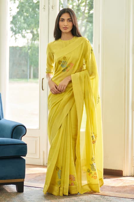 Vaayu Lime Muslin, Cotton Applique Daffodil Floral Saree With Unstitched Blouse Piece