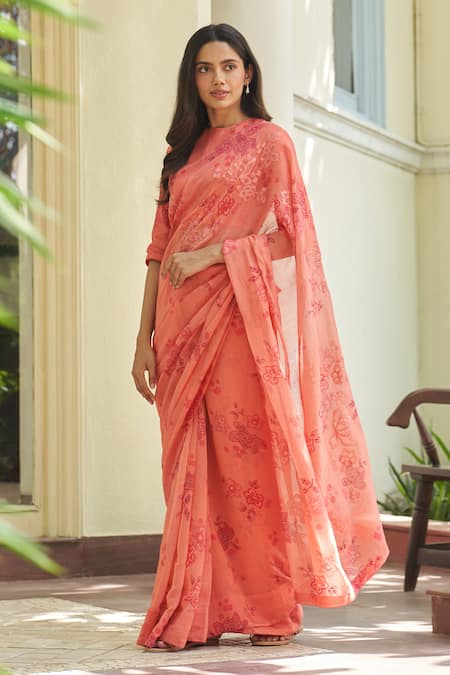 Vaayu_Pink Cotton Applique, Hibiscus Floral Saree With Unstitched Blouse Piece _Online_at_Aza_Fashions