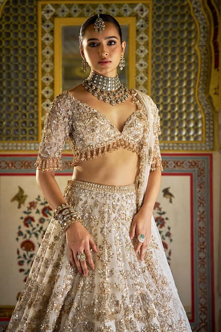 Buy_Seema Gujral_Ivory Organza Sequins, Embroidery V-neck Floral Jaal Pattern Lehenga Set _Online_at_Aza_Fashions