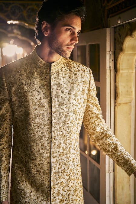Buy_Seema Gujral_Beige Silk Embroidery Floral Sherwani Set _Online_at_Aza_Fashions