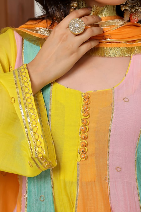 Sanam_Orange Chanderi Gota Patti Round Neck Embroidered Peplum Kurta Set _at_Aza_Fashions