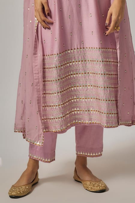 Priyal Prakash_Lilac Cotton, Viscose, Organza Sequins, Embroidery Halter Neck Hand Kurta Set _Online_at_Aza_Fashions