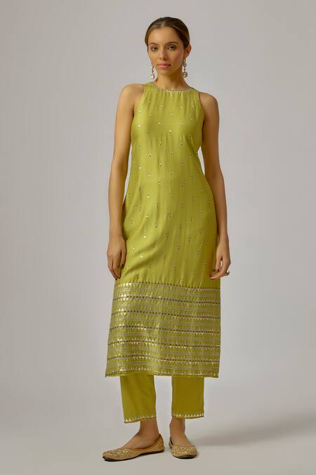Priyal Prakash_Green Viscose, Organza Embroidery, Sequins Halter Neck Hand Kurta Set _Online_at_Aza_Fashions