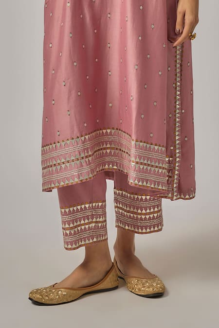 Buy_Priyal Prakash_Pink Chanderi, Viscose, Organza Sequins, Zari, Embroidery Geometric Kurta Set _Online_at_Aza_Fashions