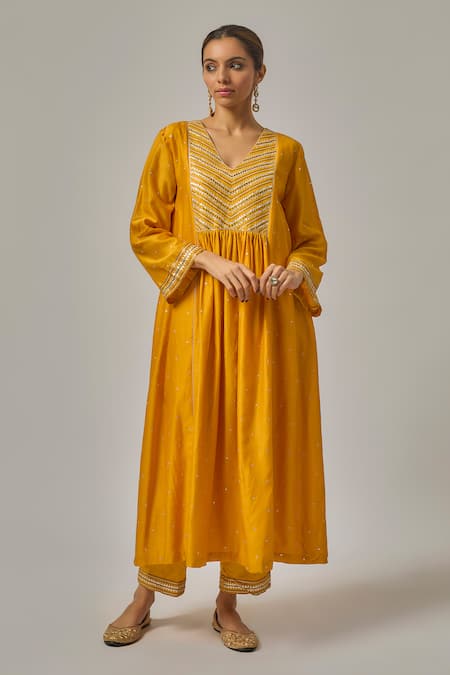 Buy_Priyal Prakash_Yellow Chanderi, Cotton, Viscose, Organza Sequins, Embroidery Yoke Kurta Set _Online_at_Aza_Fashions