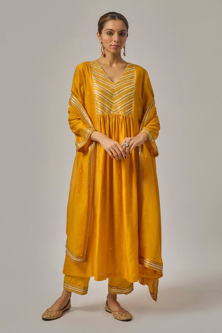 Shop_Priyal Prakash_Yellow Chanderi, Cotton, Viscose, Organza Sequins, Embroidery Yoke Kurta Set _Online_at_Aza_Fashions