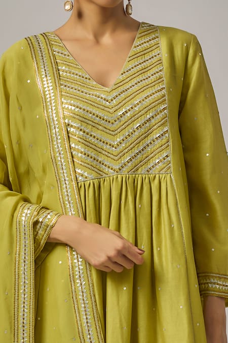 Buy Priyal Prakash Green Chanderi, Viscose, Organza Sequins, Embroidery V-neck Yoke Kurta Set Online at Aza Fashions Buy_Priyal Prakash_Green Chanderi, Viscose, Organza Sequins, Embroidery V-neck Yoke Kurta Set _Online_at_Aza_Fashions
