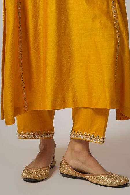 Shop_Priyal Prakash_Yellow Chanderi, Cotton Gota Patti, Zari, Embroidery V-neck Kurta Set _Online_at_Aza_Fashions