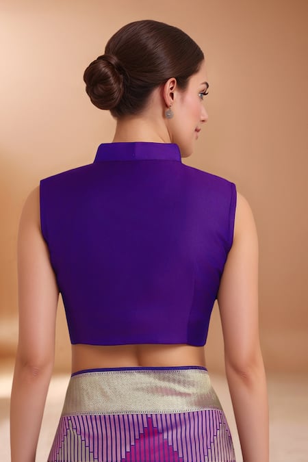 Buy_Samyukta Singhania_Lavender Zari Round Neck Woven Banarasi Silk Saree With Blouse 