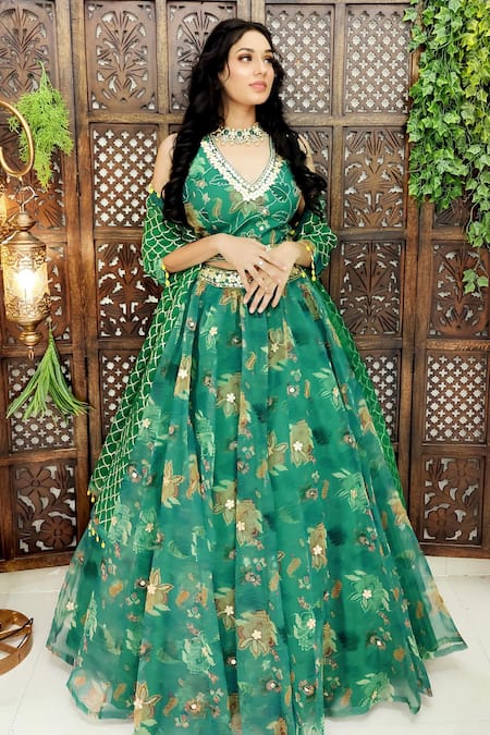Amaltas Couture Green Organza Sequins, Cut Work, Gota Patti V-neck Printed Lehenga Set 