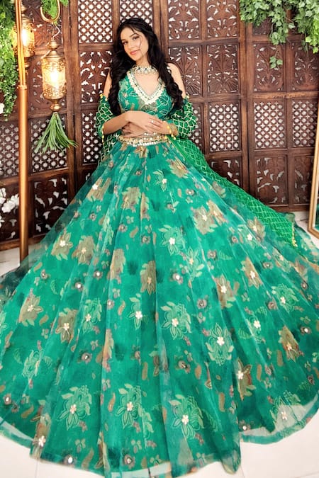 Shop_Amaltas Couture_Green Organza Sequins, Cut Work, Gota Patti V-neck Printed Lehenga Set _Online_at_Aza_Fashions