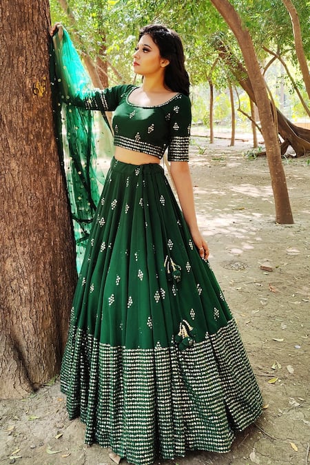 Amaltas Couture_Green Georgette Sequins Round Neck Embroidered Lehenga Set_at_Aza_Fashions