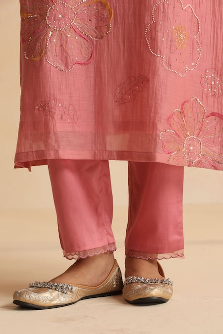Buy_Beige_Pink Cotton Satin Beads, Sequins Round Neck Work Kurta Set _Online_at_Aza_Fashions