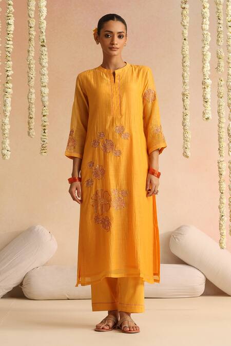 Beige_Orange Cotton Satin Beads, Sequins Round Neck Flower Embroidered Kurta Pant Set _Online_at_Aza_Fashions