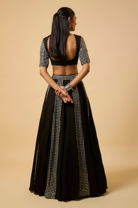 Monk & Mei By Sonia Anand Laxmi Lehenga Set with Potli 