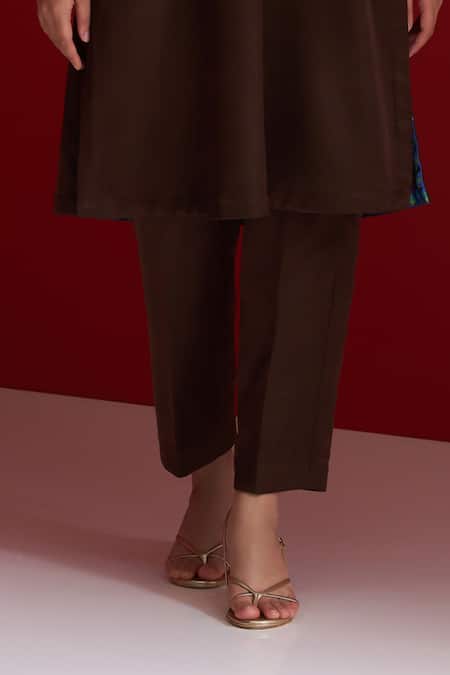 Buy_Sitaraa_Brown Embroidery Round Neck Devyani Kurta With Pant _Online_at_Aza_Fashions