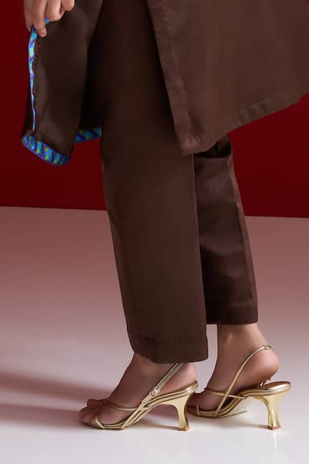 Sitaraa_Brown Embroidery Round Neck Devyani Kurta With Pant _at_Aza_Fashions