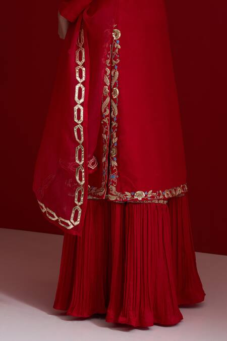 Shop_Sitaraa_Red Silk Organza Embroidery V-neck Taranjini Kurta Skirt Set _Online_at_Aza_Fashions