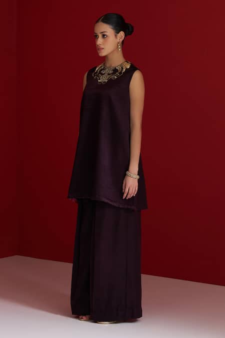 Shop_Sitaraa_Brown Embroidery Round Neck Vaidehi Coca Kurta With Pant _Online_at_Aza_Fashions