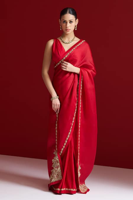 Sitaraa Svaraa Red Embroidered Saree With Blouse